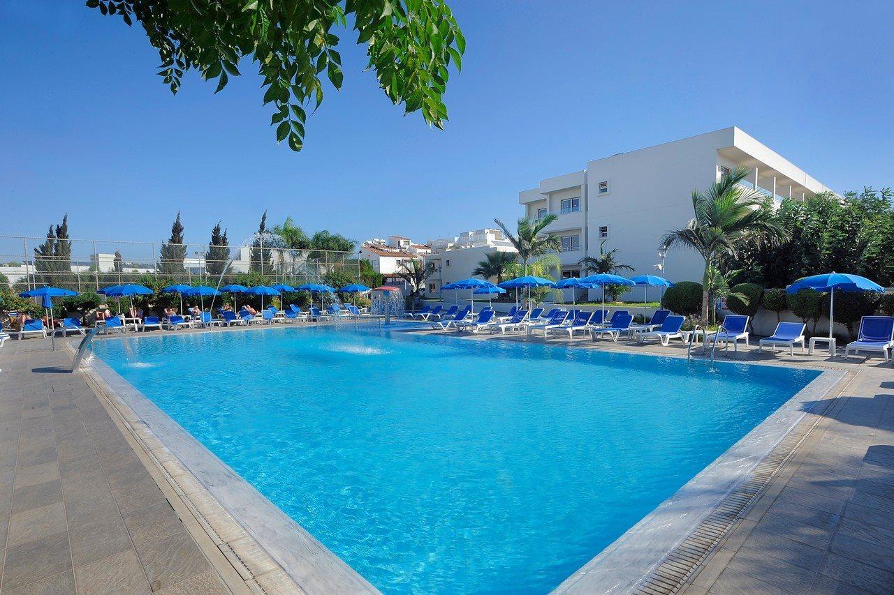 Euronapa Hotel Apartments 아이아 나파 외부 사진
